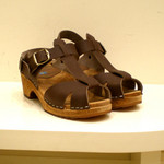 2010603サンダル.jpg
